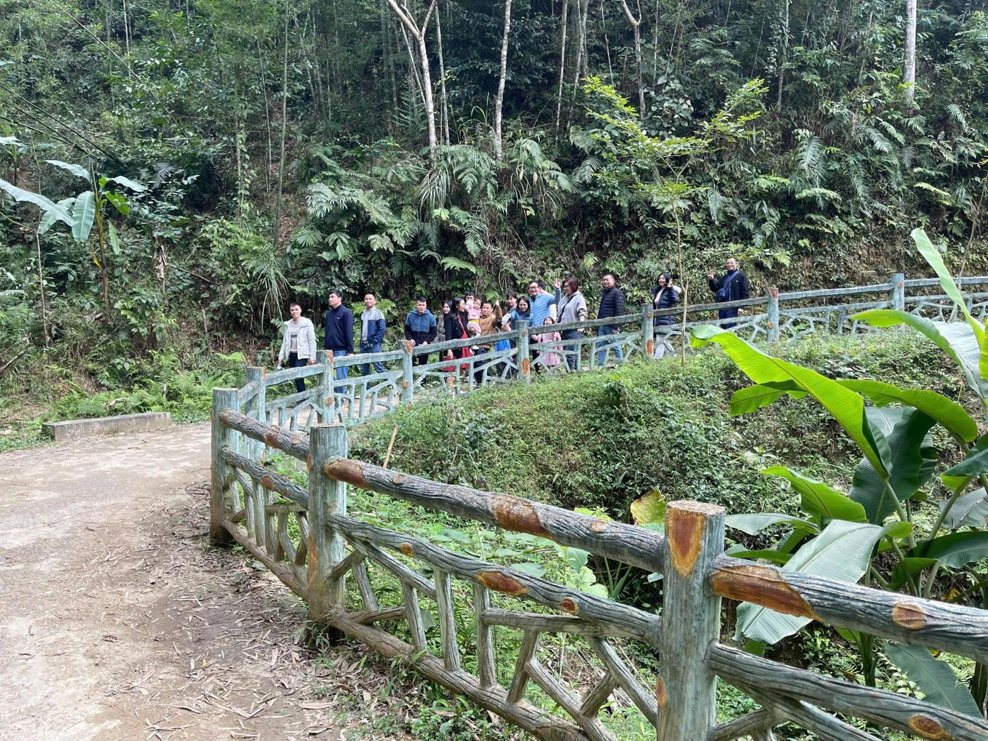 Pu Luong Sala Homestay Huong Ba Thuoc Zewnętrze zdjęcie